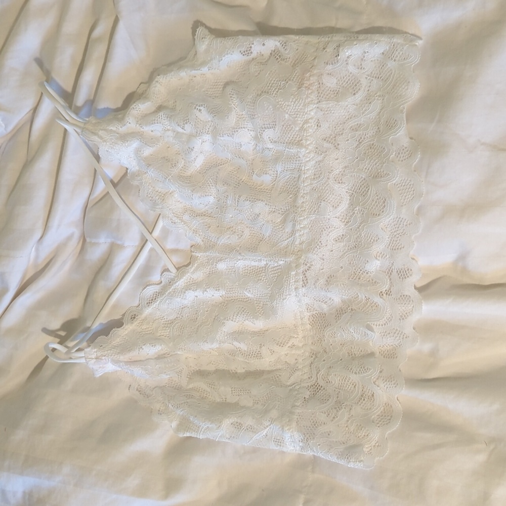 NWOT white bralette-generic